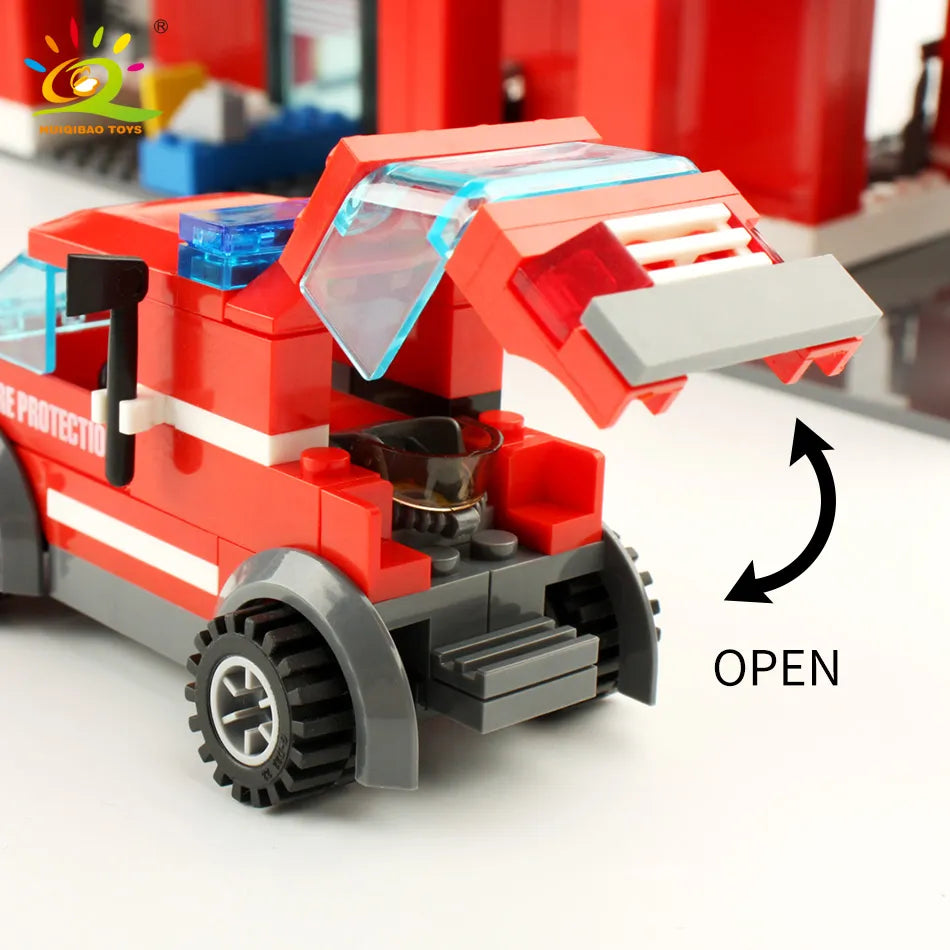 HUIQIBAO 774pcs Fire Station Model Building Blocks Truck Helicopter Firefighter Bricks City Educational Toys For Children Gift